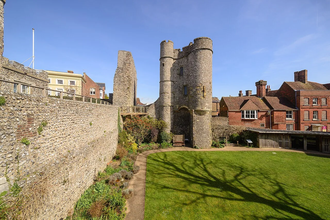 The barbican and inner gatehouse at Lewes Castle